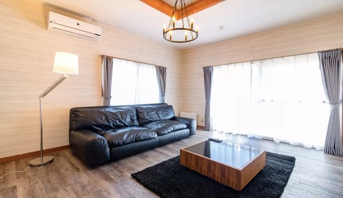 Maison Traditionnelle (Private Vacation Home)