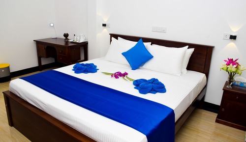 Chambre Double Deluxe, 1 très grand lit, vue jardin