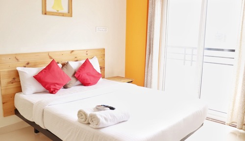 Chambre Double Deluxe, accessible aux personnes à mobilité réduite, vue ville