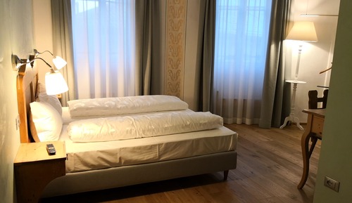 Chambre Économique Double ou avec lits jumeaux