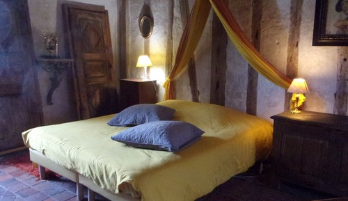 Chambre Familiale (Chambre du Colombage)