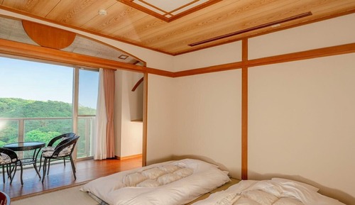 Chambre Tradition, non-fumeurs (Japanese Style 4 guests)