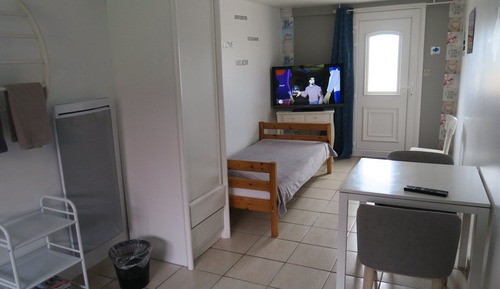 Chambre Double Supérieure, salle de bains attenante (Le Bureau)