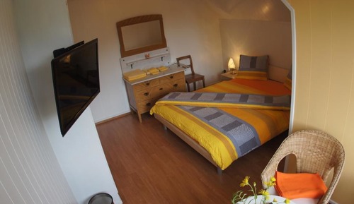 Chambre Double ou avec lits jumeaux, salle de bains commune