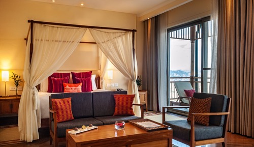 Suite, 1 lit double, avec vue