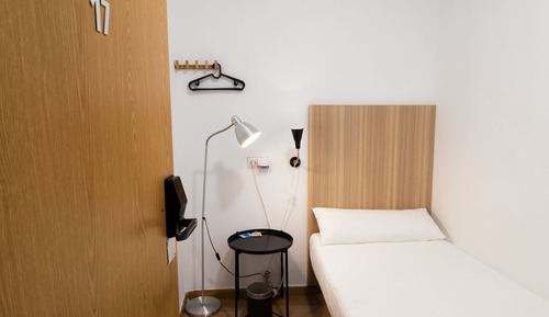 Chambre Simple Standard, salle de bains commune
