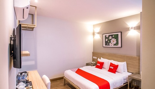 Chambre Double Standard, 1 grand lit