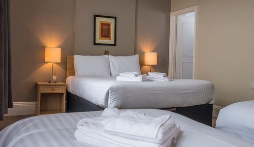 Chambre Familiale