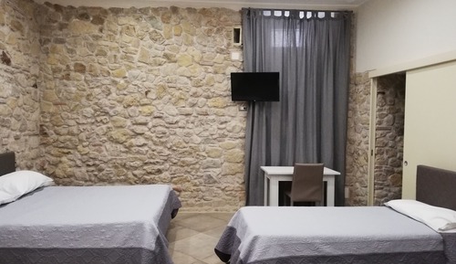 Chambre Triple Confort, 1 chambre