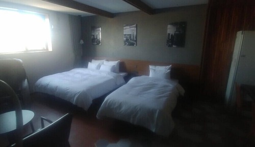 Chambre avec lits jumeaux (VVIP)