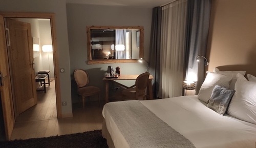 Suite Confort, salle de bains attenante (rez de jardin)