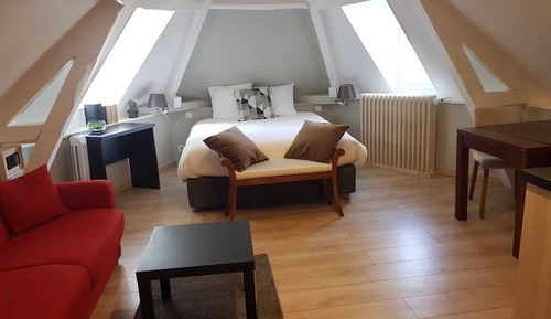 Chambre Quadruple, salle de bains attenante (Etage 1)