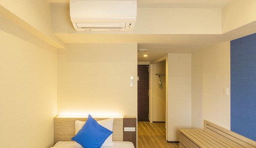 Chambre Simple Standard, 1 grand lit 1 place