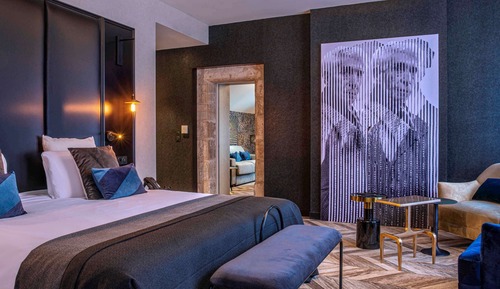 Privilege, Chambre Familiale, 1 très grand lit et 1 canapé-lit