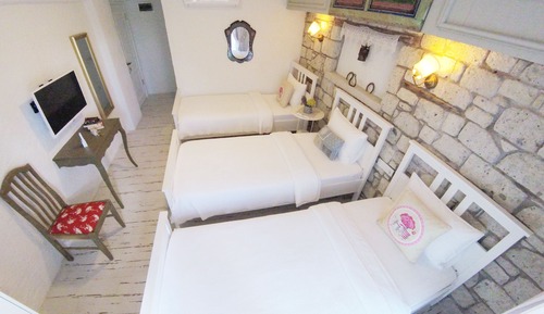 Chambre Triple Standard, vue jardin
