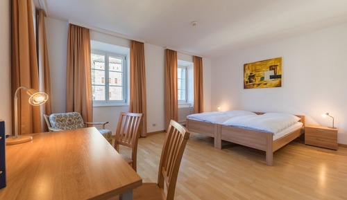 Chambre Standard Double ou avec lits jumeaux, 2 lits une place