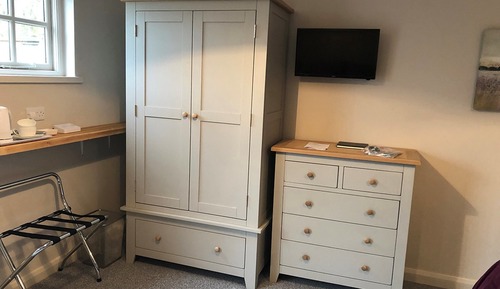 Chambre, 1 très grand lit (Magnolia)