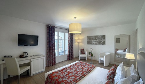 Chambre Double Romantique (with Loggia)