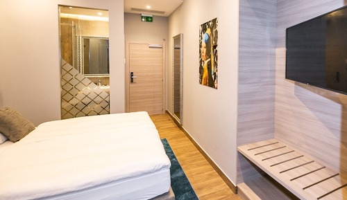 Chambre Double Standard (205)
