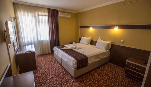 Chambre Standard Double ou avec lits jumeaux