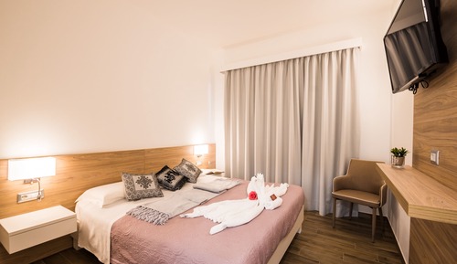 Chambre Double, patio