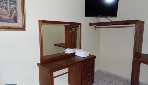 Chambre Simple Standard, 1 grand lit, non-fumeurs