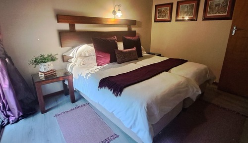Chambre Standard Double ou avec lits jumeaux
