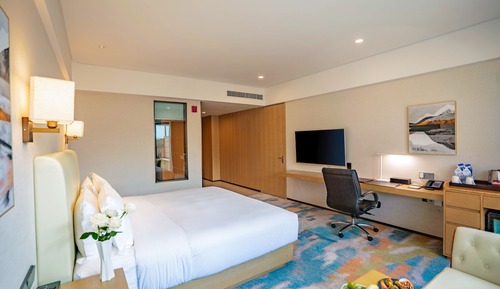 Chambre, 1 très grand lit, accessible aux personnes à mobilité réduite