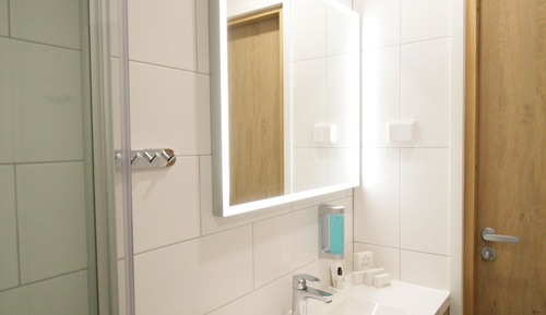 Chambre Supérieure Double ou avec lits jumeaux, vue cour intérieure