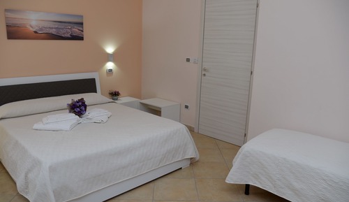 Chambre Double, terrasse (Viola)