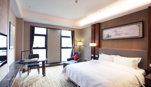 Chambre Supérieure, 1 très grand lit, fumeurs
