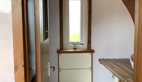 Cabane (The Pod)