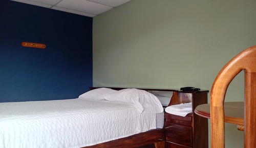 Chambre Triple, plusieurs lits, non-fumeurs