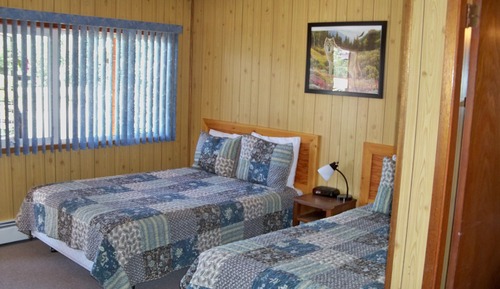 Chambre Standard, 2 lits doubles, non-fumeurs, vue montagne