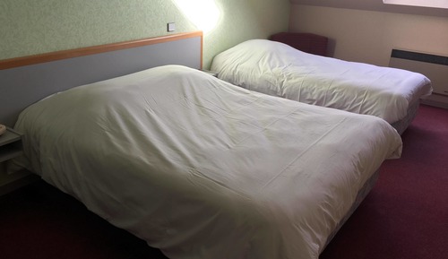Suite, salle de bains attenante