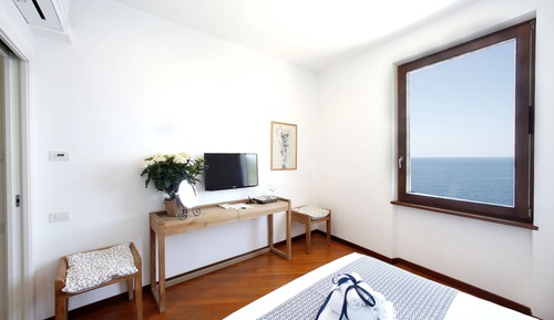 Chambre Double Supérieure, 1 grand lit, vue mer