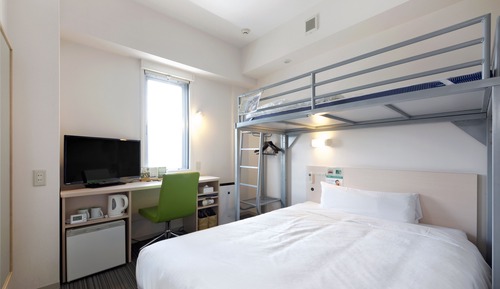Chambre, non-fumeurs (Semi Double, with Loft Bed)