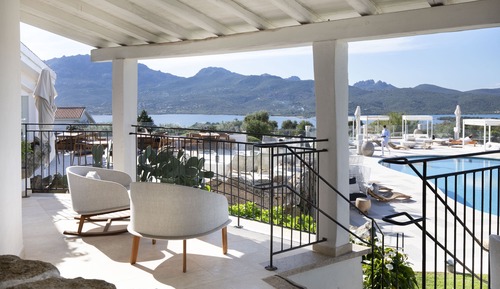 Chambre Deluxe, 1 très grand lit, vue mer