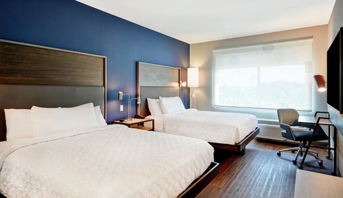Chambre, 2 grands lits
