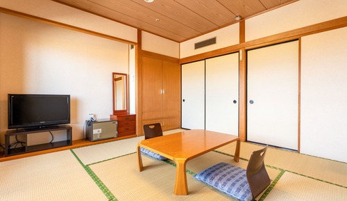 Chambre Économique, non-fumeurs (Japanese-Style, Shared Bathroom)