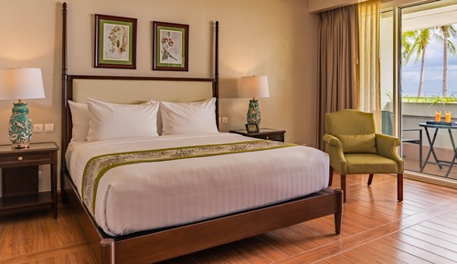 Beachfront Deluxe Room