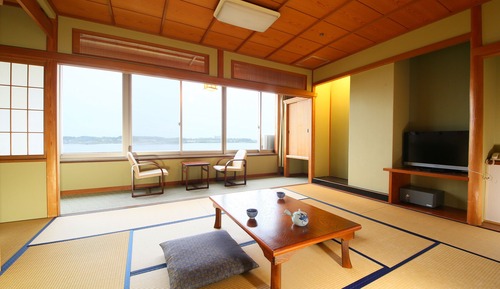 Chambre Standard, non-fumeurs (Japanese-Style, Shared Bathroom)