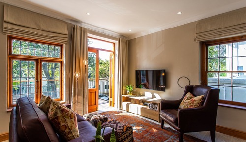 Appartement Luxe, balcon, vue montagne