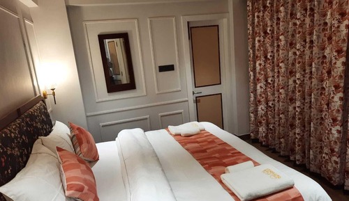Chambre Quadruple Deluxe