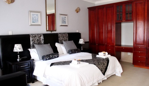 Chambre Luxe avec lits jumeaux (Hippo)