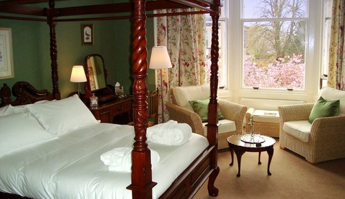 Chambre Double Supérieure, salle de bains attenante (The Cunningham Room Four Poster)