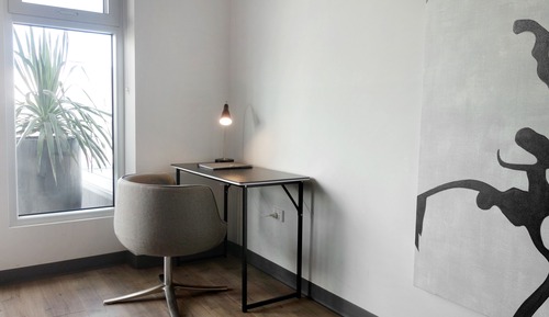 Appartement Design, 2 chambres, balcon, vue partielle sur la mer