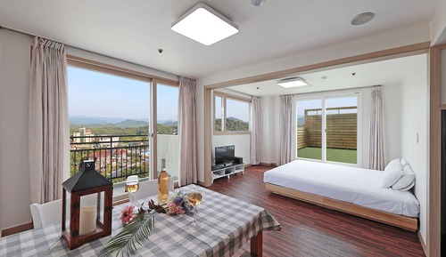 [Pet Room] Side Ocean View Suite Terrace with Pet
