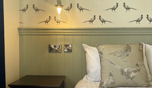 Chambre Double, salle de bains attenante