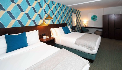 Chambre, 2 grands lits